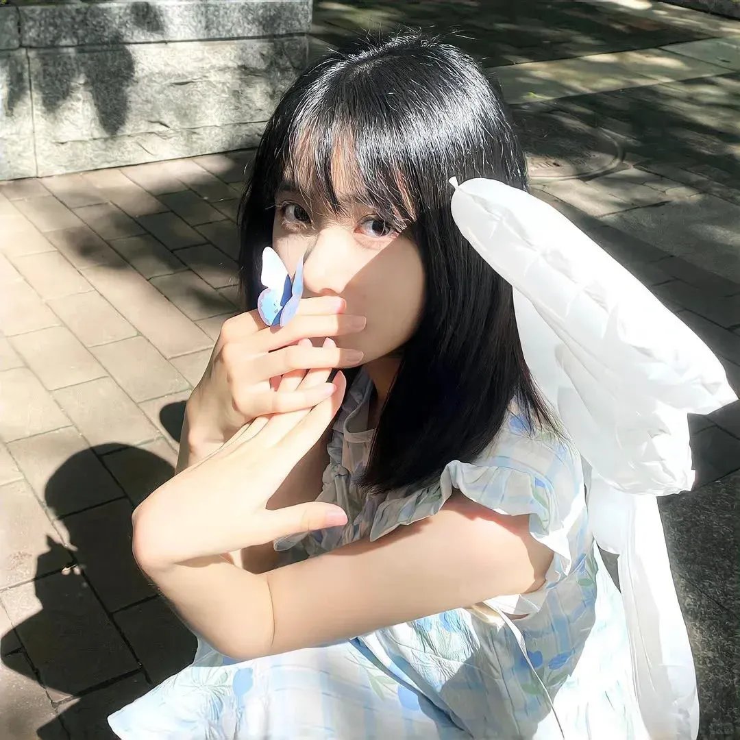 等爱的城市海报